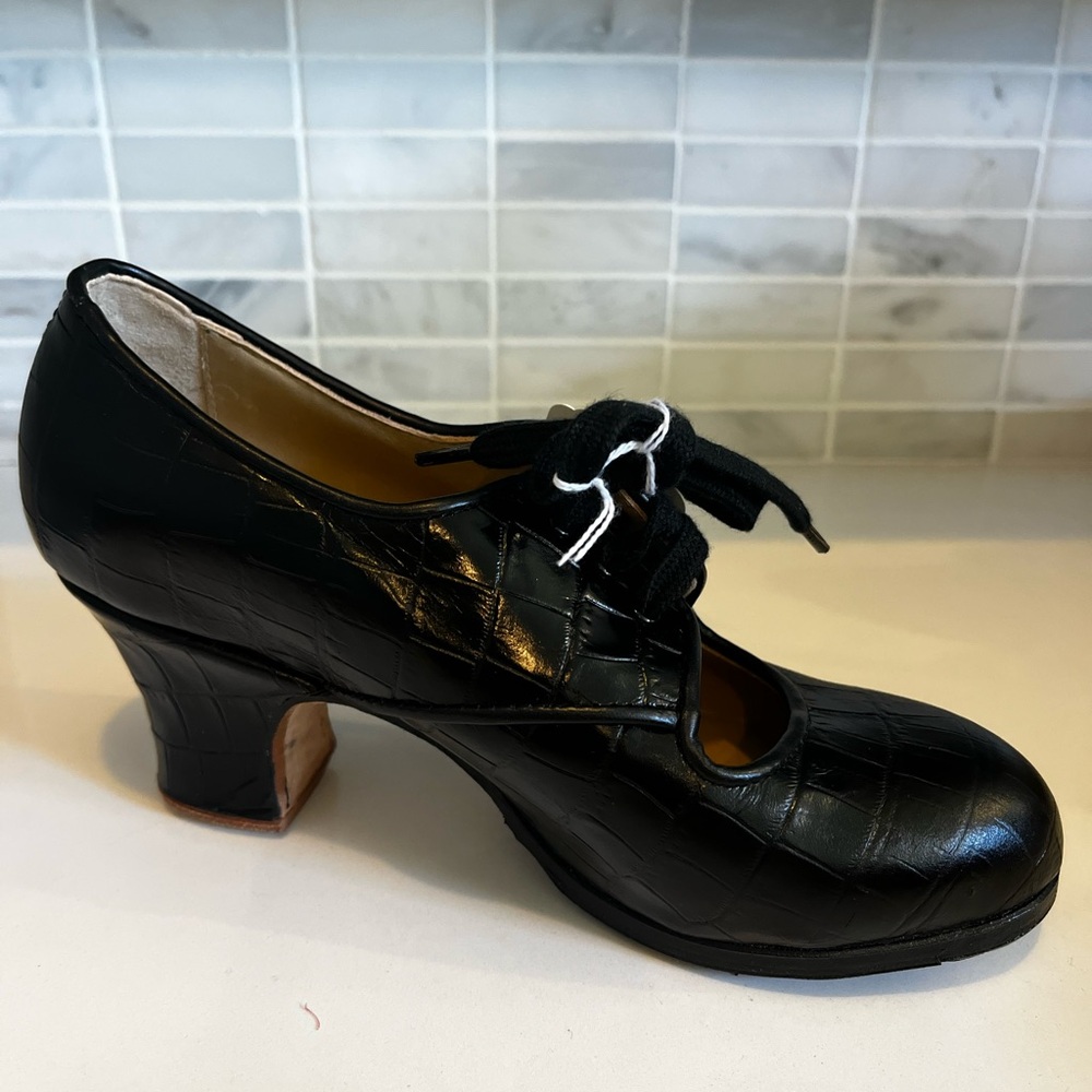 Brand new Senovilla Flamenco Professional shoes